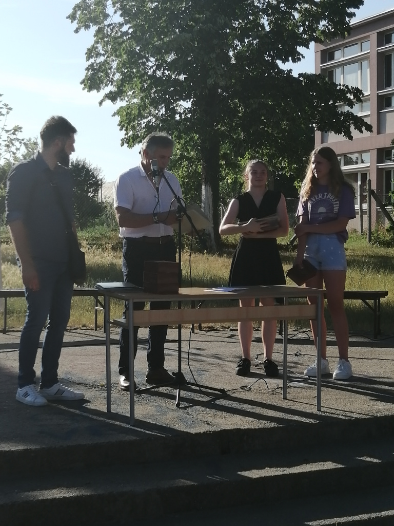 IMG_20210628_180417.jpg IMG_20210628_180417.jpg